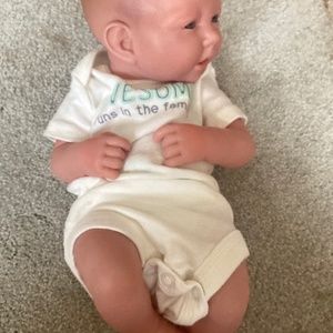 Mini reborn baby:premiere